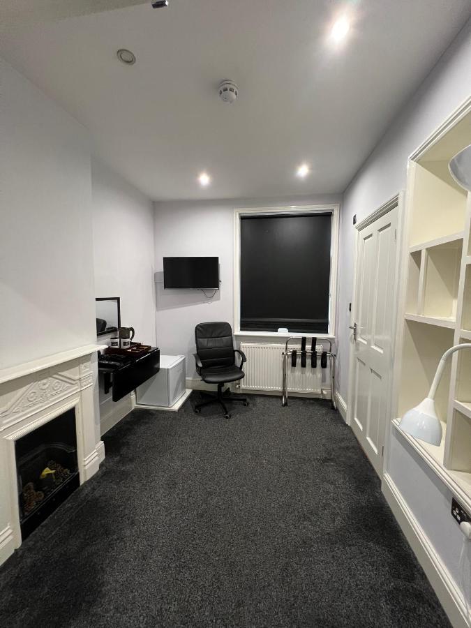 Addison House Otel Woking Dış mekan fotoğraf