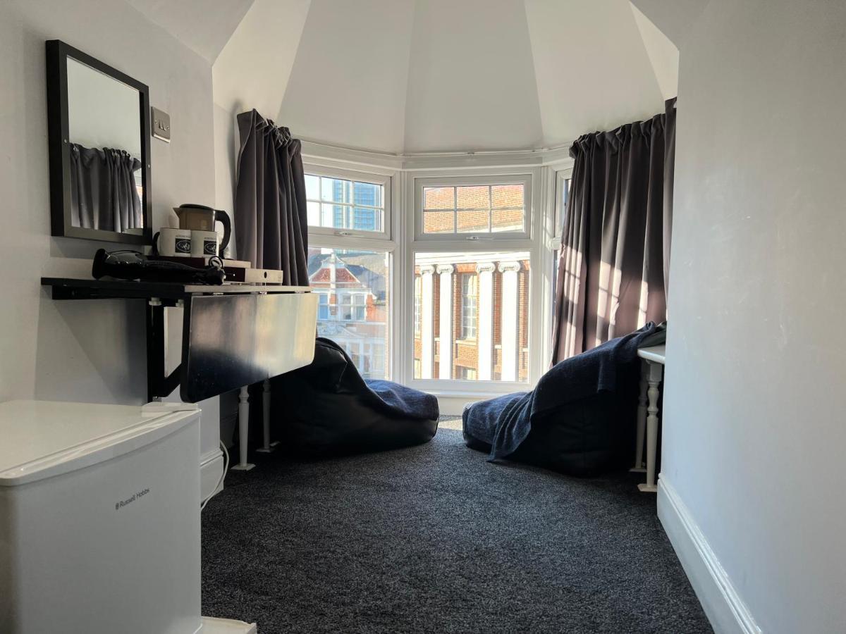 Addison House Otel Woking Dış mekan fotoğraf