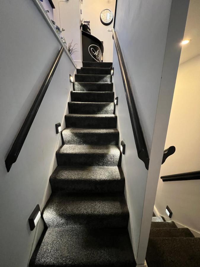 Addison House Otel Woking Dış mekan fotoğraf